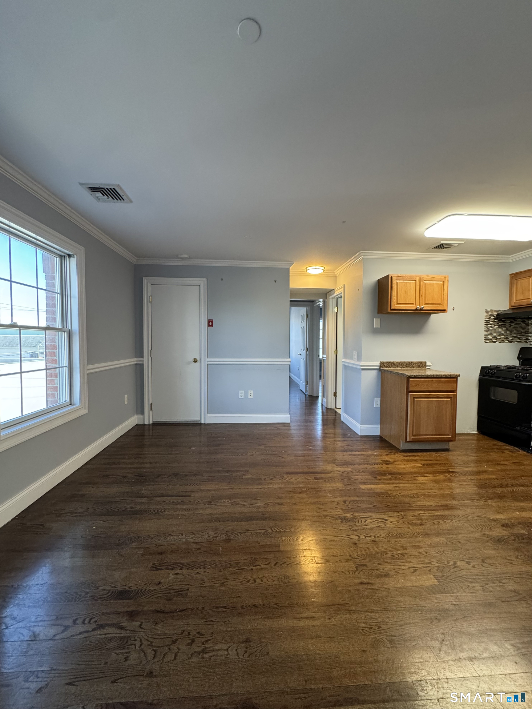 791 East Main Street 2D