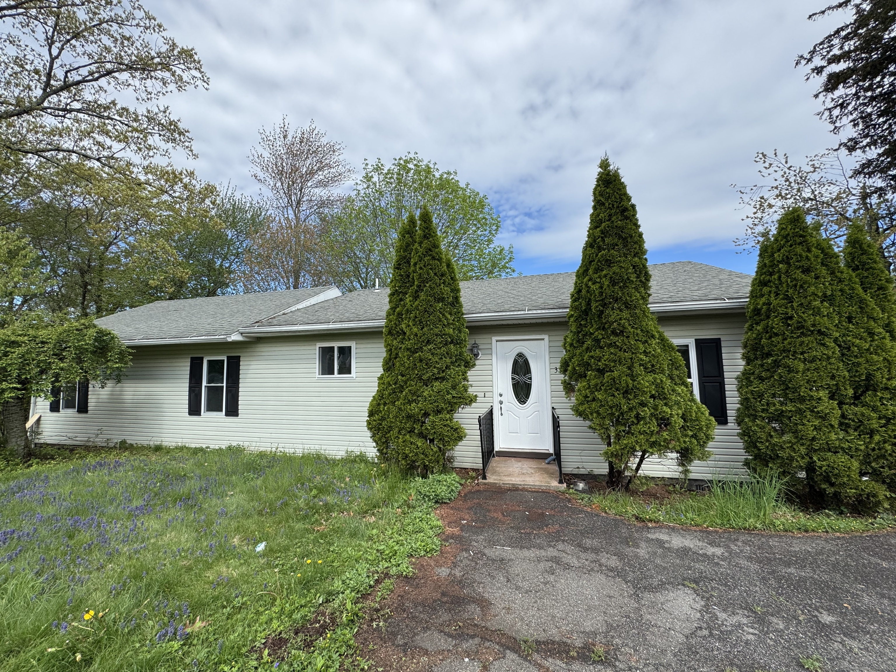 39 Medford Street, West Haven, Connecticut image 1