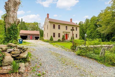 516 Brooklyn Road Canterbury CT 06331