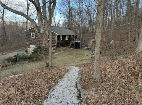 A home in New Fairfield
