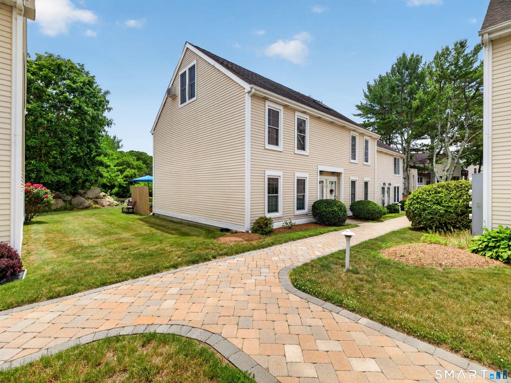 Photo of 54 Rope Ferry Road #H133, Waterford, CT 06385 (MLS # 24185709)