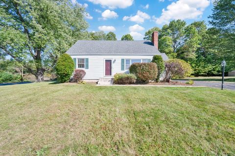 74 Saginaw Street South Windsor CT 06074