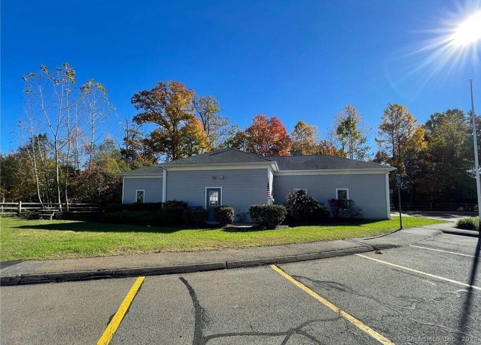 108 Mcquillan Drive, Milford, Connecticut image 13