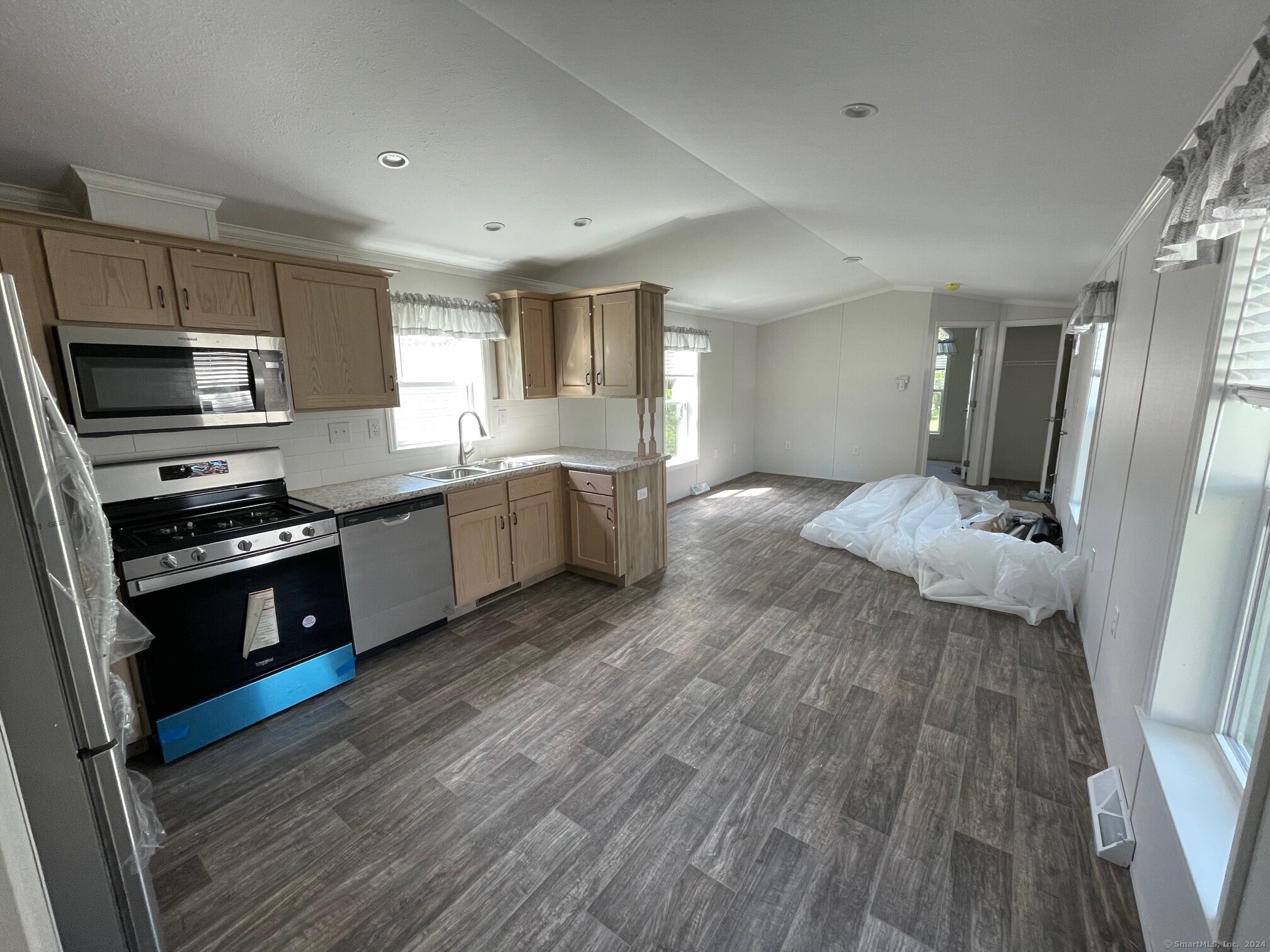 108 Mcquillan Drive, Milford, Connecticut image 3