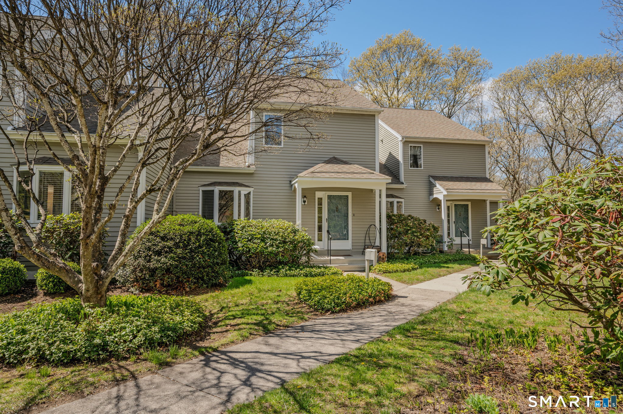 2 Laurel Drive