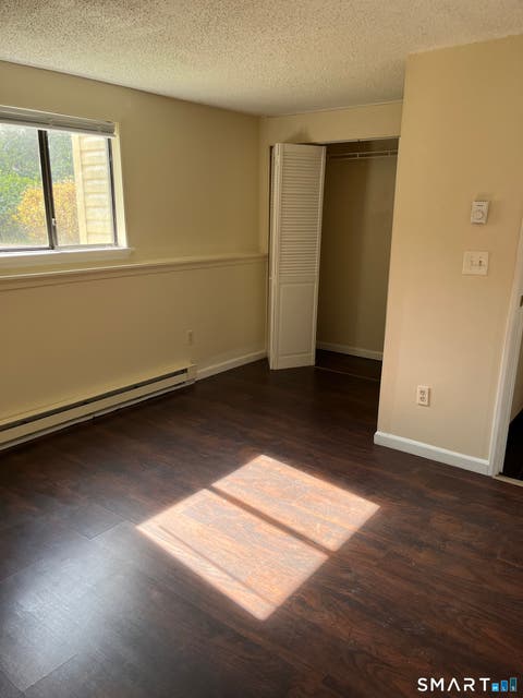 Condo For Rent - 20 Burgundy Hill Lane #20<br/> Middletown, CT 06457