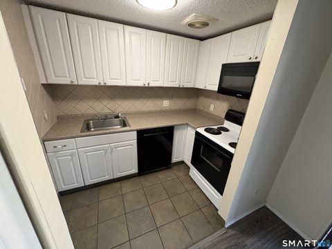 Tiny photo for 20 Burgundy Hill Lane #20, Middletown, CT 06457 (MLS # 24150707)