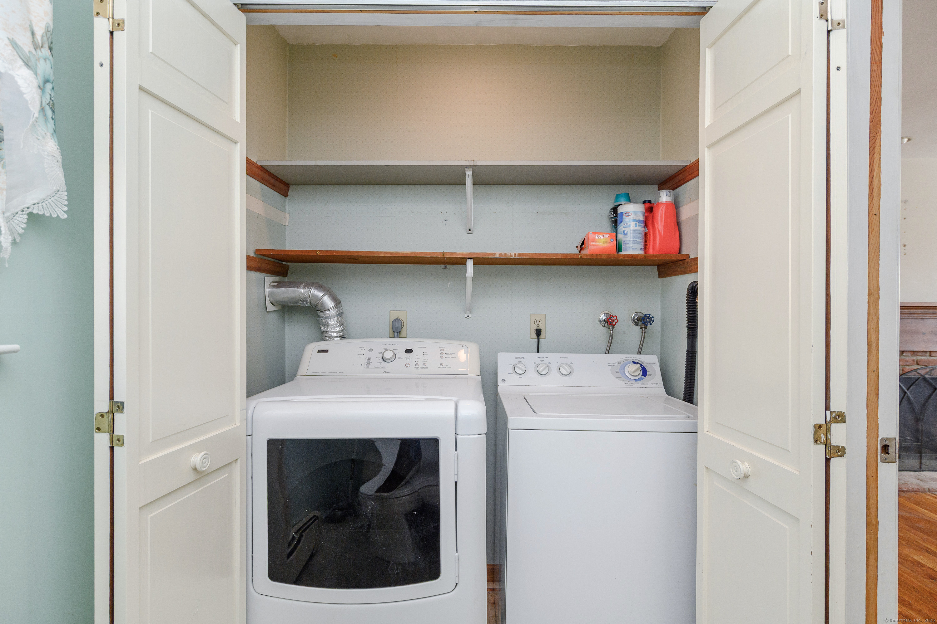 41 Jeremiah Road, Newtown, Connecticut image 18
