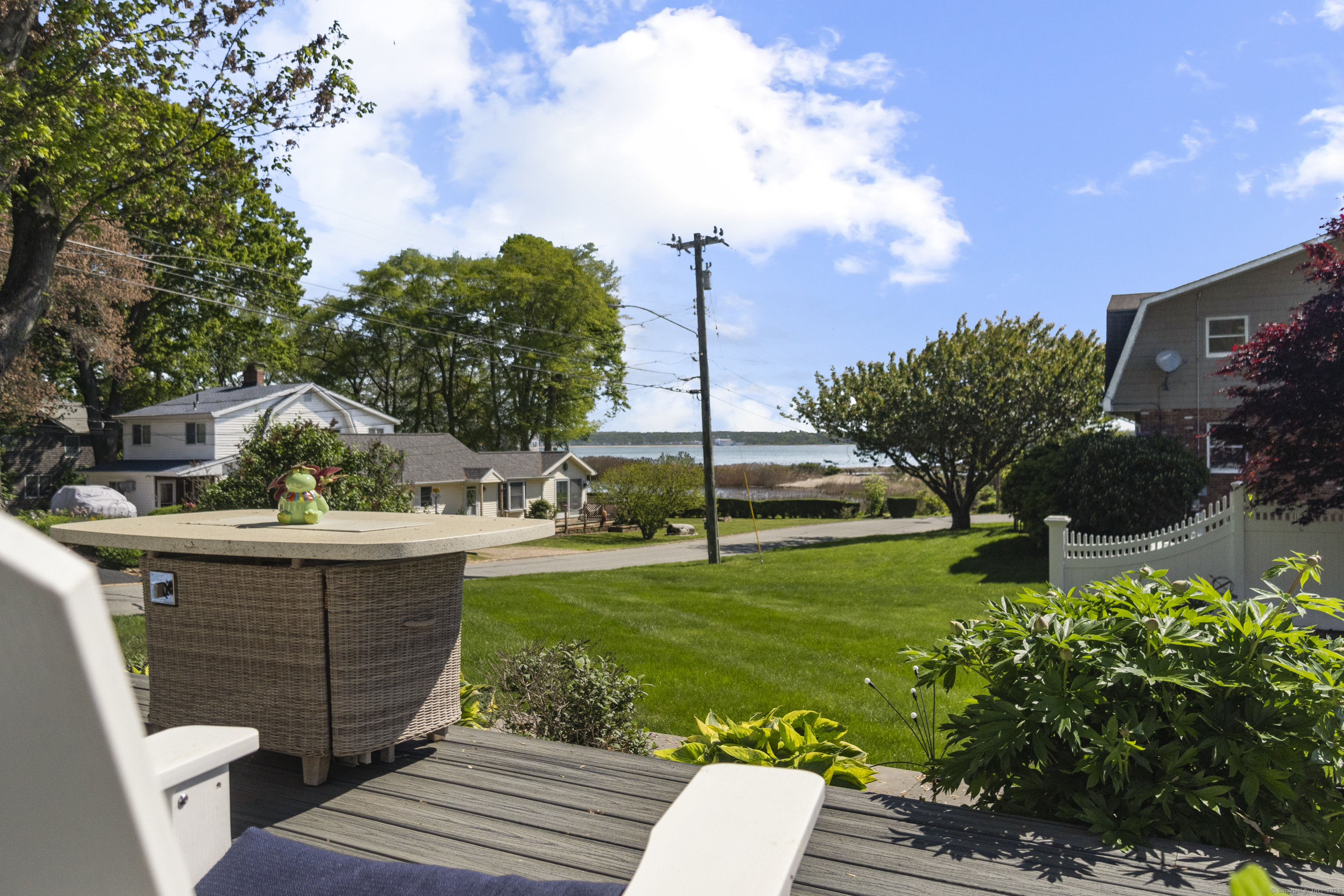 15 Attawan Avenue, East Lyme, Connecticut image 34