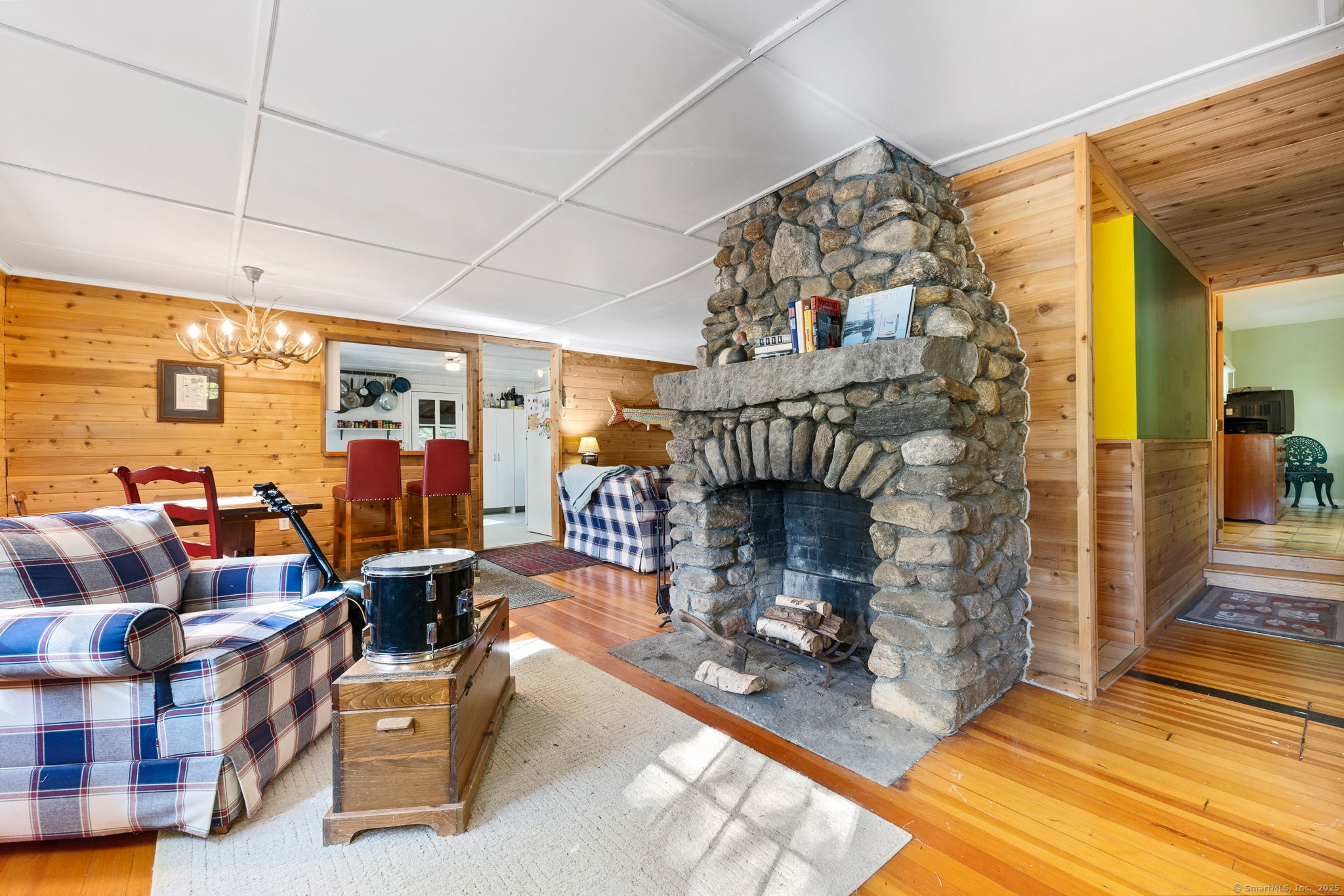 Hartland, Connecticut 06091, United States, 2 Bedrooms Bedrooms, ,1 BathroomBathrooms,Residential,Active,179981