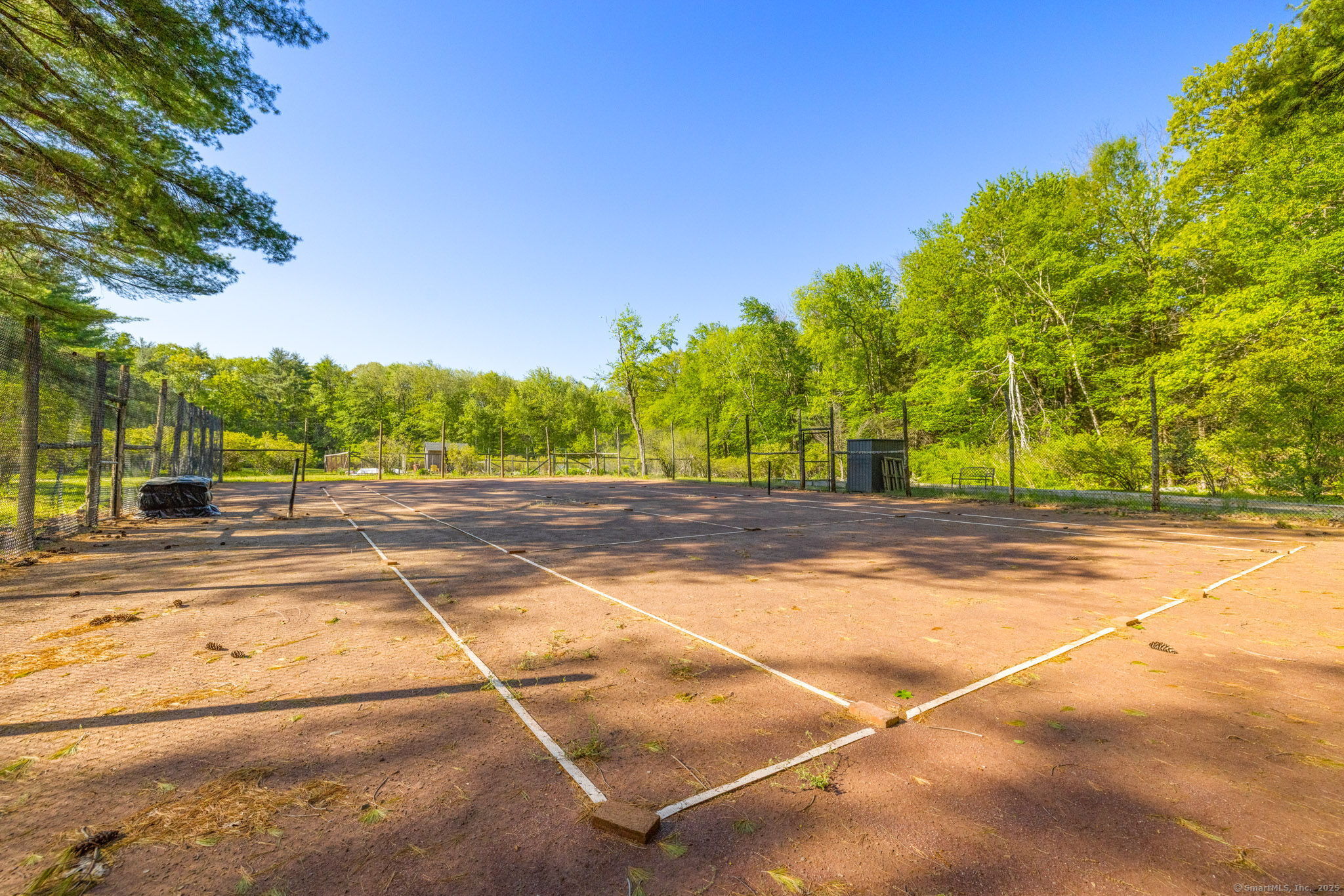 Hartland, Connecticut 06091, United States, 2 Bedrooms Bedrooms, ,1 BathroomBathrooms,Residential,Active,179981