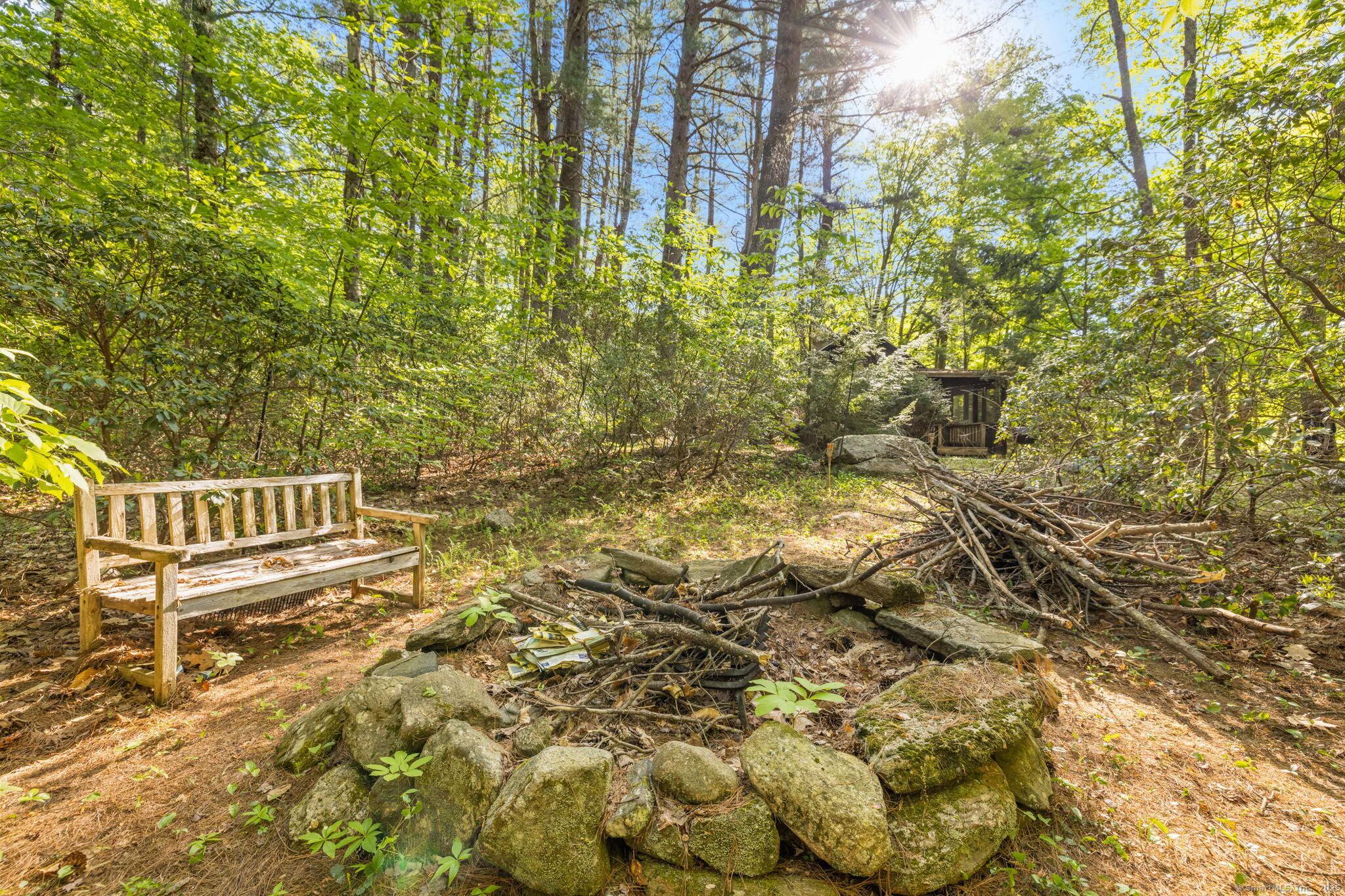 Hartland, Connecticut 06091, United States, 2 Bedrooms Bedrooms, ,1 BathroomBathrooms,Residential,Active,179981