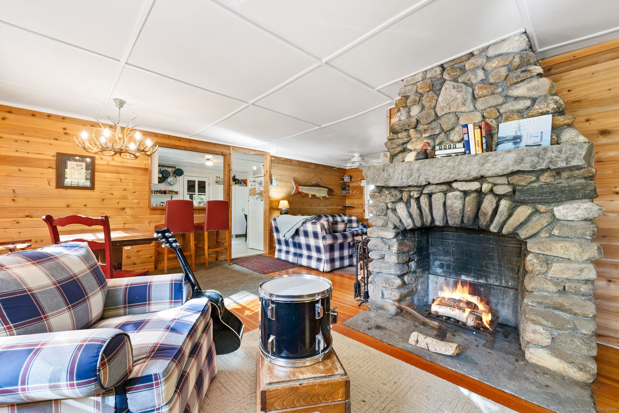 Hartland, Connecticut 06091, United States, 2 Bedrooms Bedrooms, ,1 BathroomBathrooms,Residential,Active,179981