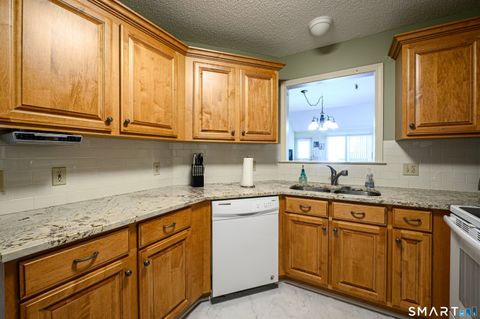 Tiny photo for 889 Glacier Way #889, Southington, CT 06489 (MLS # 24149974)