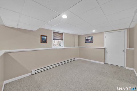 Tiny photo for 3 N Point Landing #3, Avon, CT 06001 (MLS # 24167058)