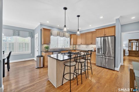 Tiny photo for 3 N Point Landing #3, Avon, CT 06001 (MLS # 24167058)