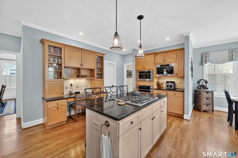 Tiny photo for 3 N Point Landing #3, Avon, CT 06001 (MLS # 24167058)