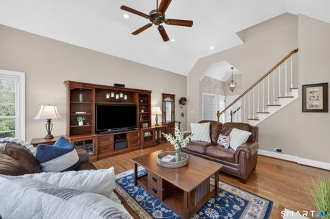 Tiny photo for 3 N Point Landing #3, Avon, CT 06001 (MLS # 24167058)