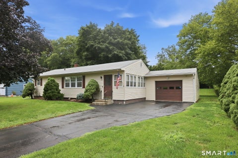 Photo of 19 Johnson Road, Wallingford, CT 06492 (MLS # 24194013)