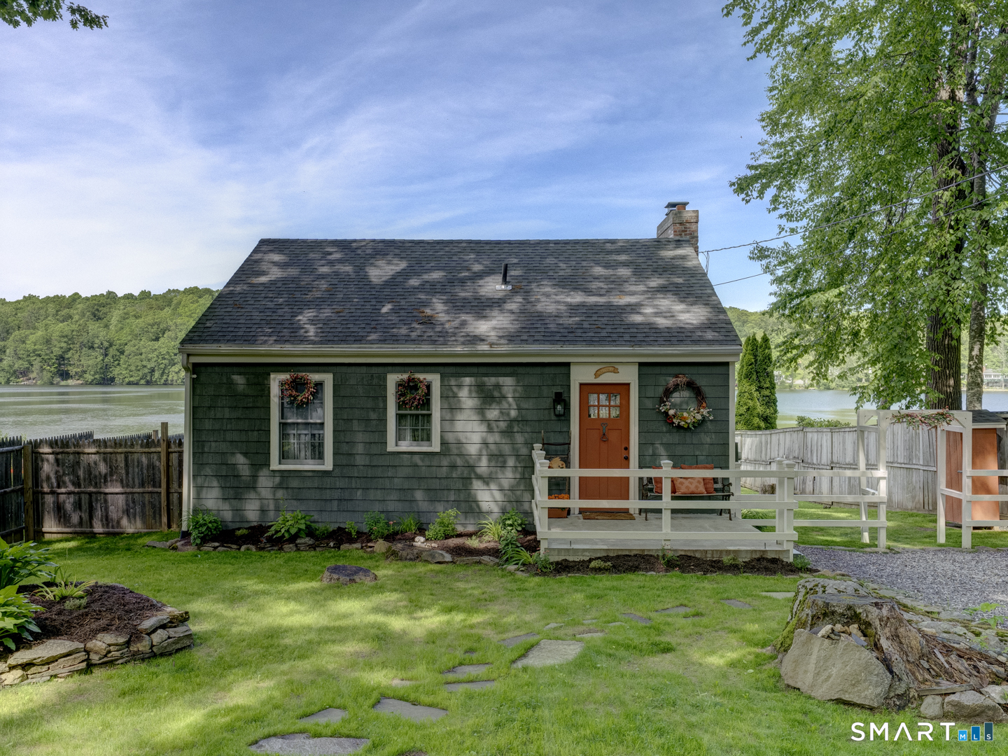 46 Ashford Lake Drive