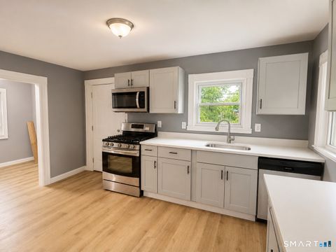 Tiny photo for 205-B Laurel Street, Hartford, CT 06105 (MLS # 24190094)