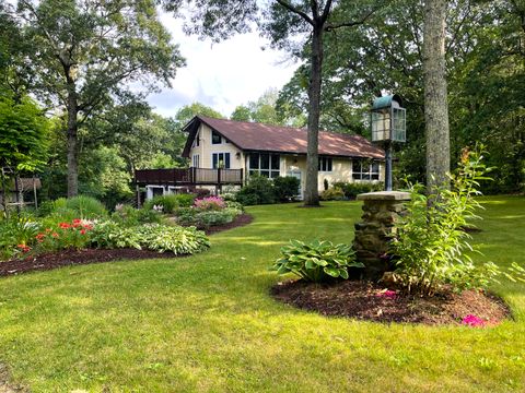 Photo of 18 Raisch Drive, Tolland, CT 06084 (MLS # 24140798)