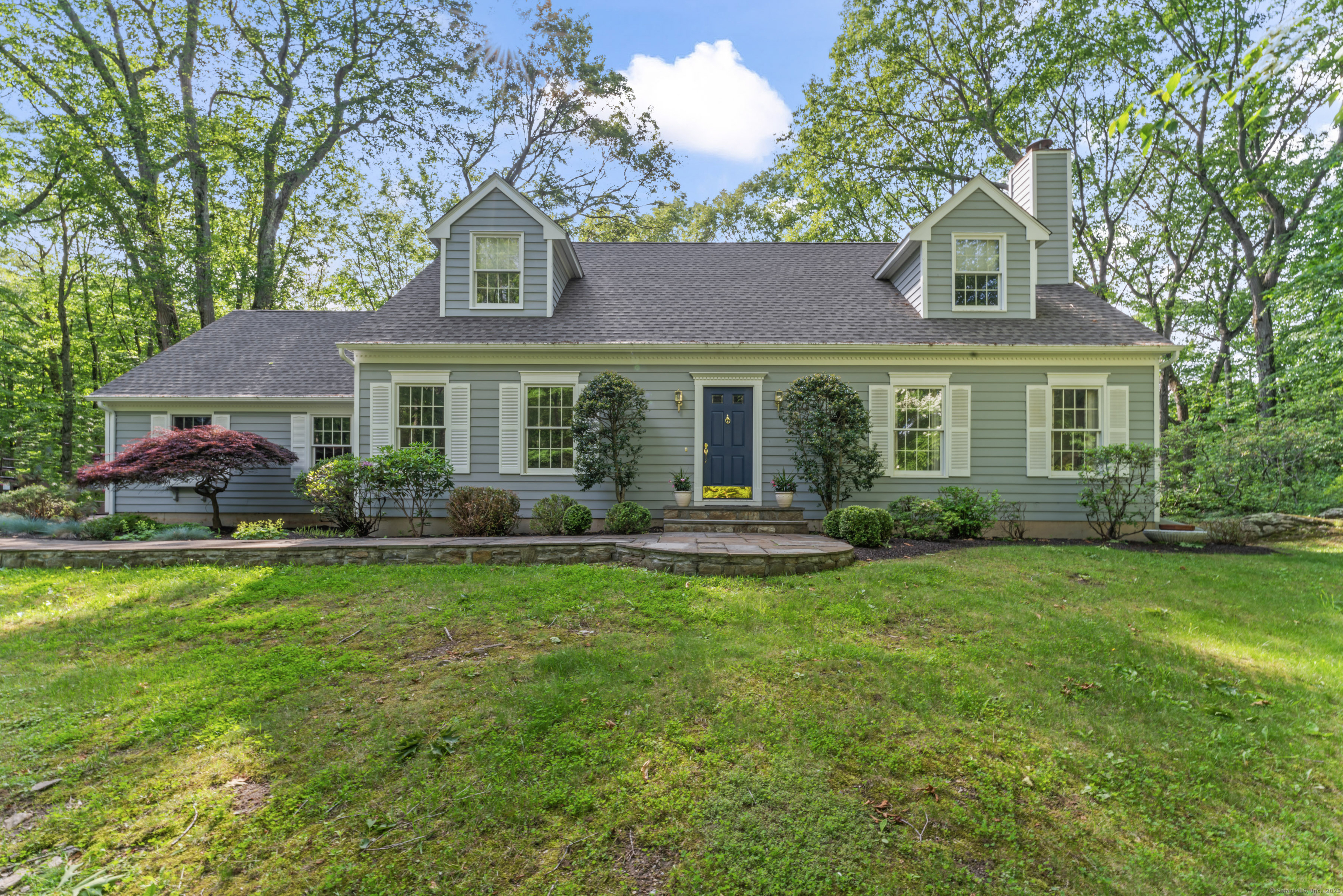 6 Middlebrook Pond Road