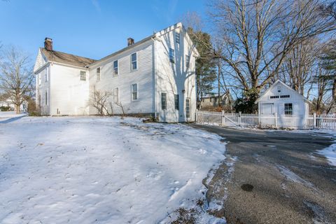 A home in Willington