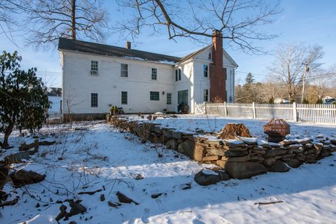 A home in Willington