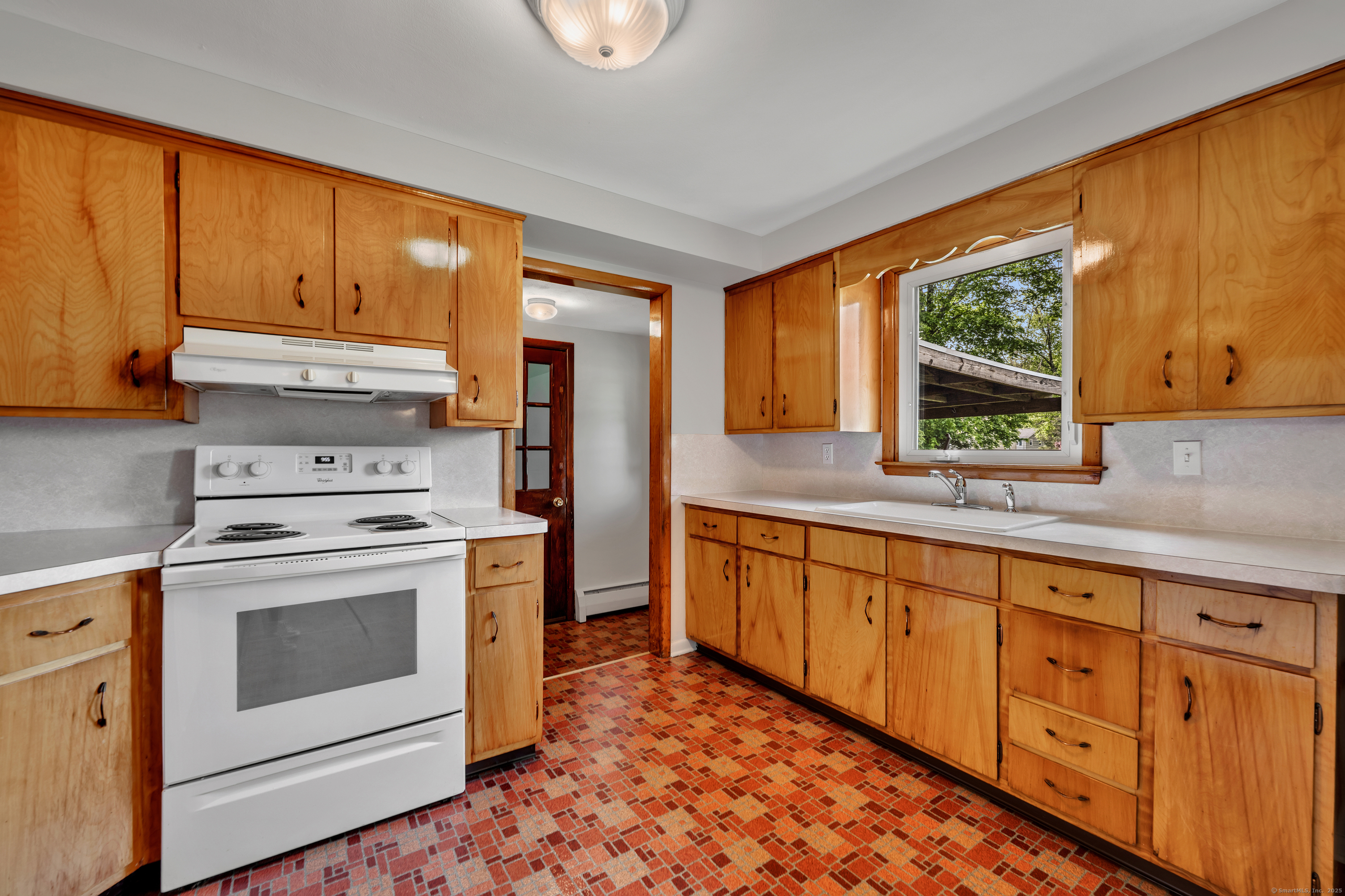 35 Kathy Drive, Seymour, Connecticut image 6