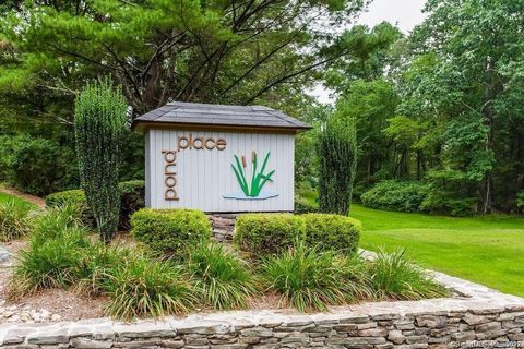 5 Edgewood Circle 5 Avon CT 06001