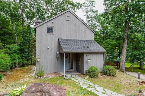 Tiny photo for 5 Edgewood Circle #5, Avon, CT 06001 (MLS # 24160691)