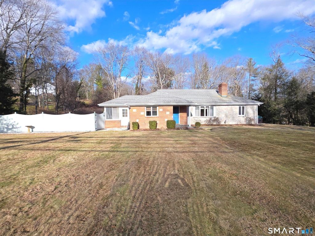 Photo of 281 Roxbury Road, Stamford, CT 06902 (MLS # 24143655)