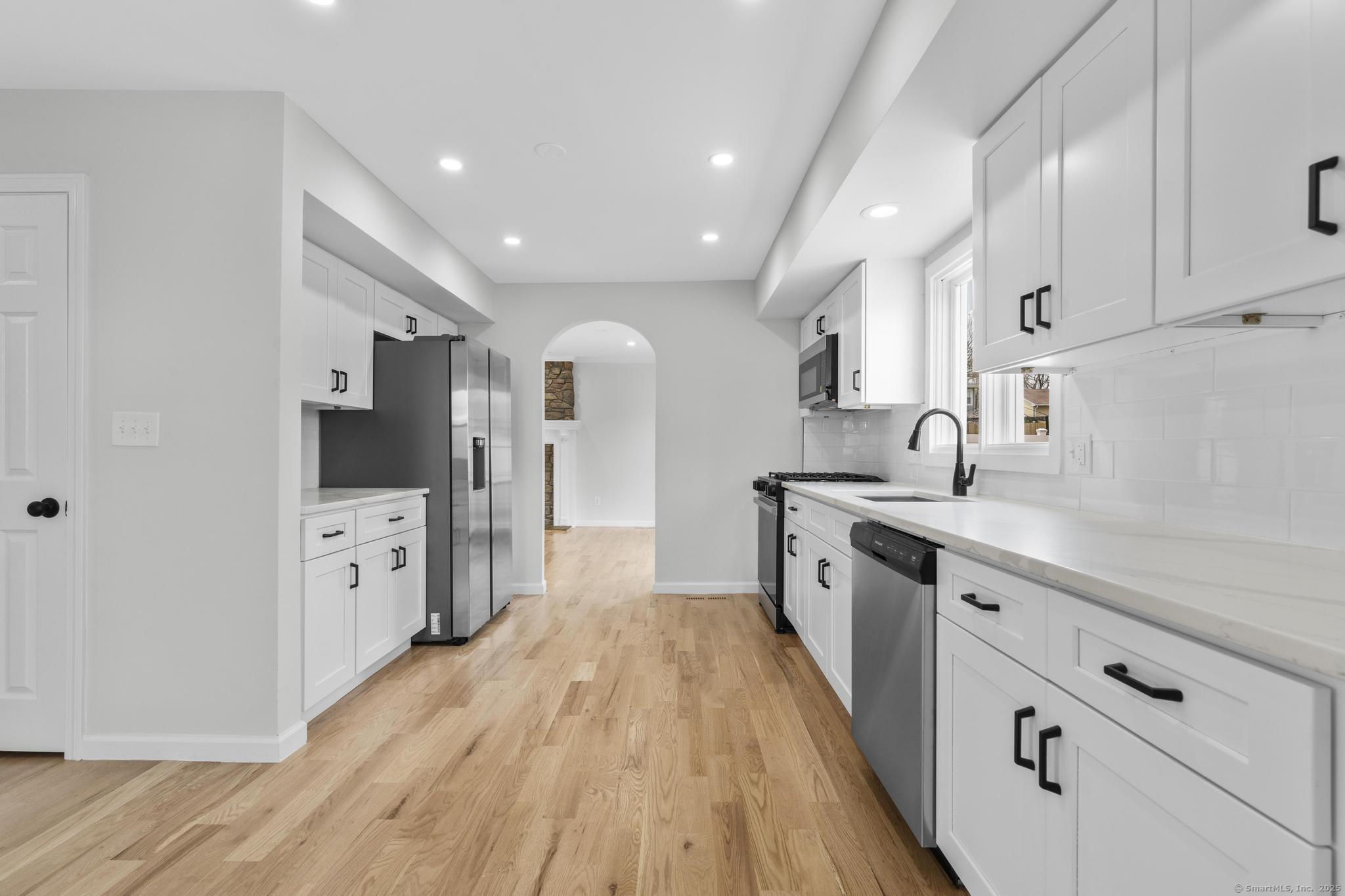 298 Summit Street, New Haven, Connecticut image 10