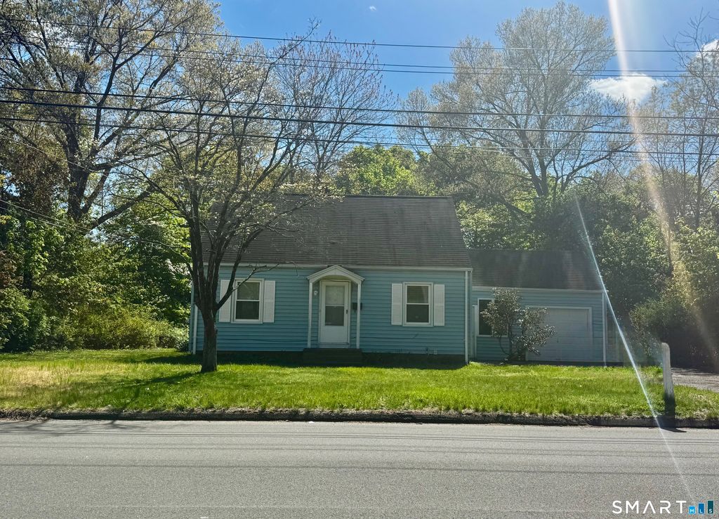Photo of 10 Monroe Street, North Haven, CT 06473 (MLS # 24170636)