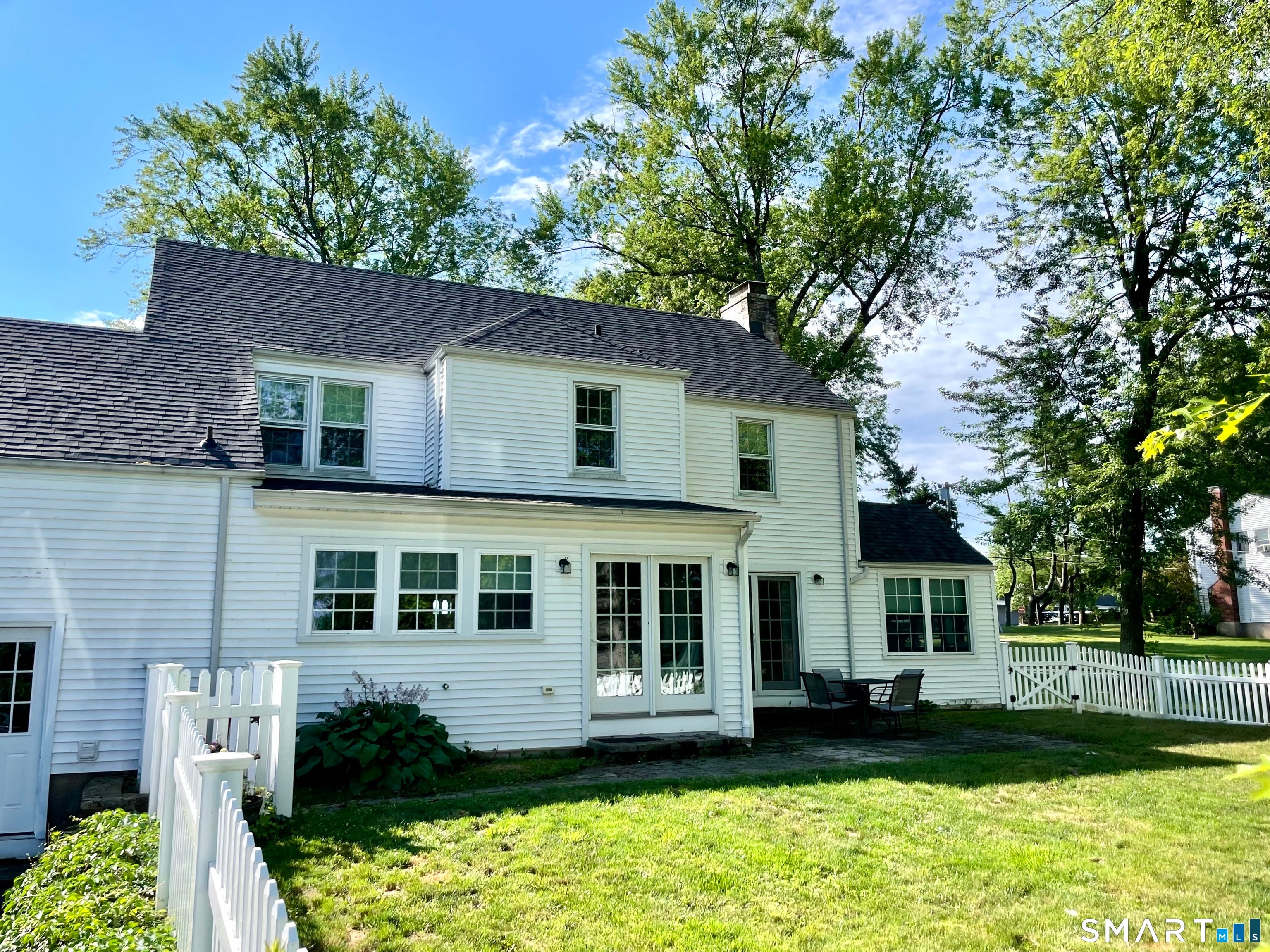 154 Long Hill Road