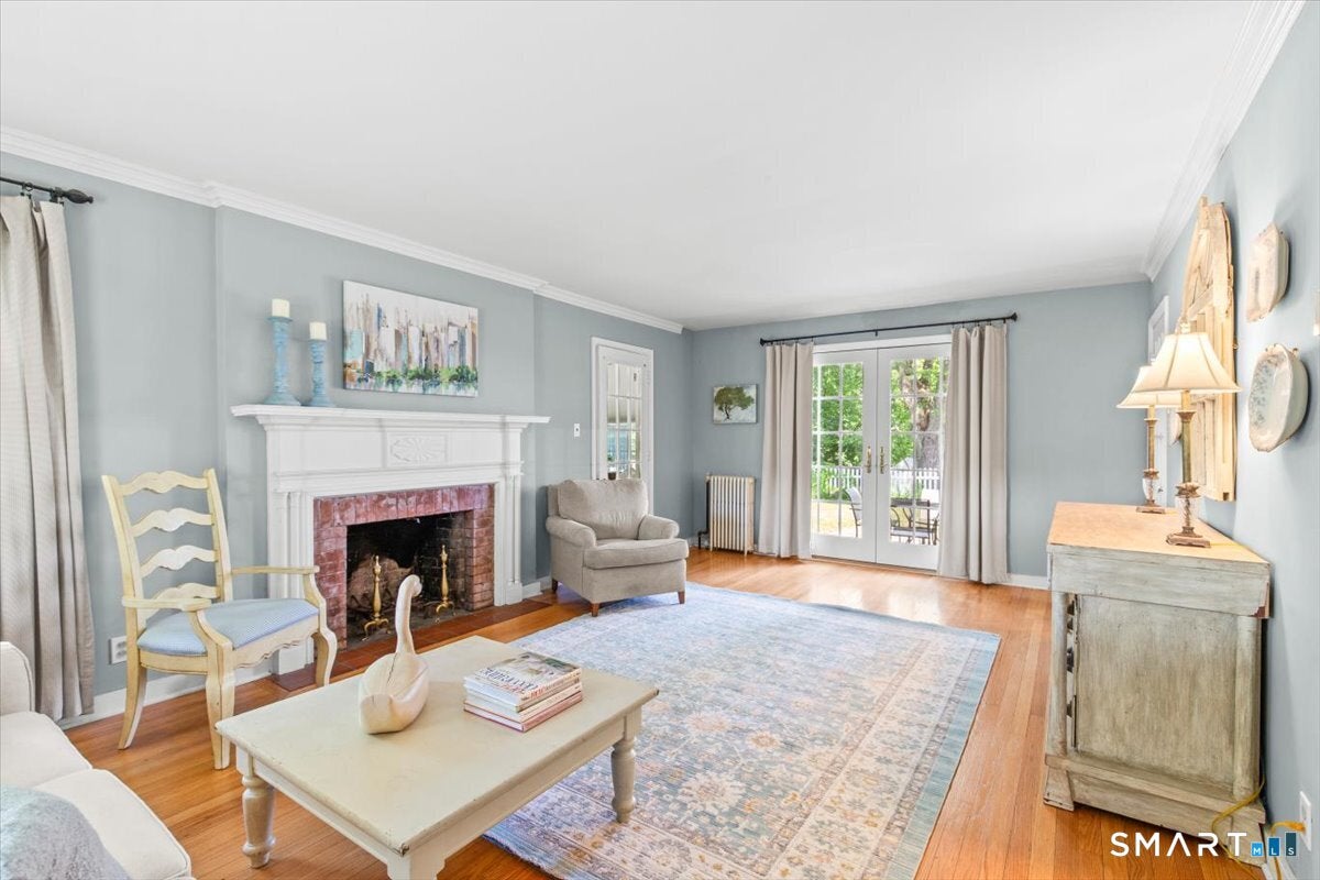 154 Long Hill Road