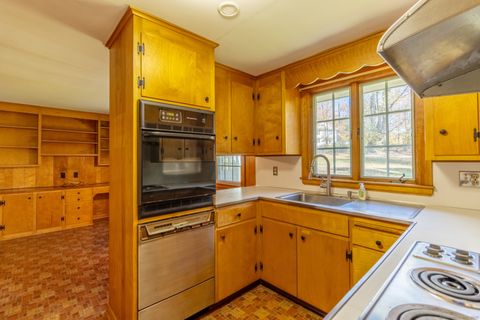 Tiny photo for 4 Stoner Terrace, Portland, CT 06480 (MLS # 24136292)