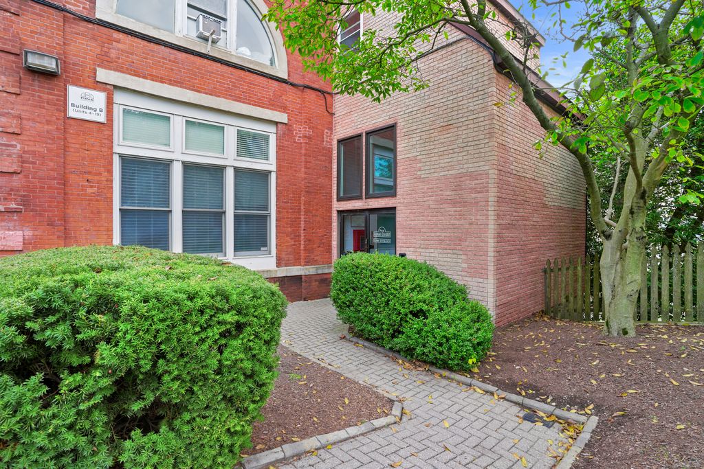 Photo of 32 Pine Street #APT 9, Norwalk, CT 06854 (MLS # 24133694)