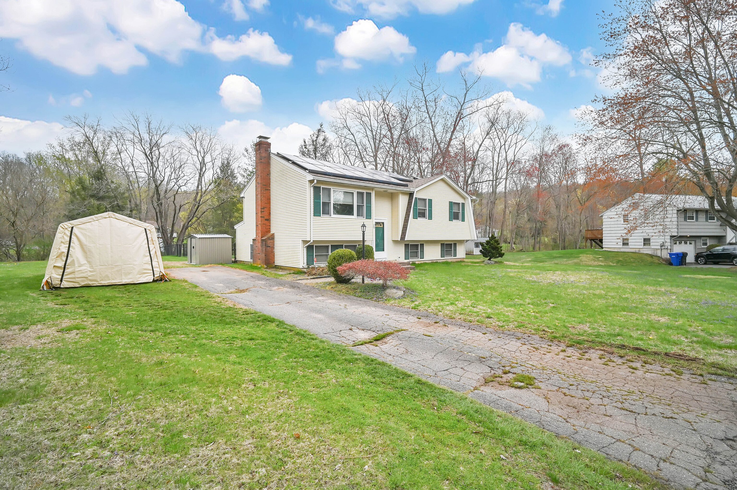 29 Blueberry Circle, Ellington, Connecticut image 7