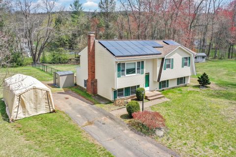 29 Blueberry Circle Ellington CT 06029