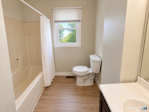 Tiny photo for 672 Woodward Avenue #672, New Haven, CT 06512 (MLS # 24215780)