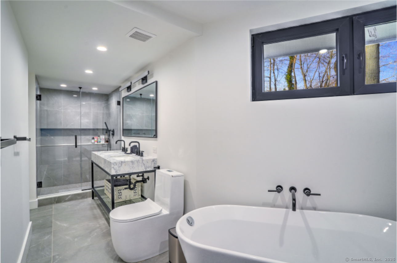 23 Wyndover Lane, Stamford, Connecticut image 29
