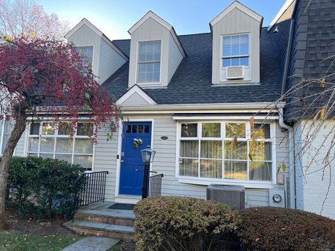 A home in New Canaan