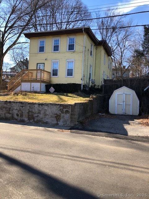 Rental Property at Pleasnt Street, Ansonia, Connecticut - Bedrooms: 1 
Bathrooms: 1 
Rooms: 3  - $1,350 MO.