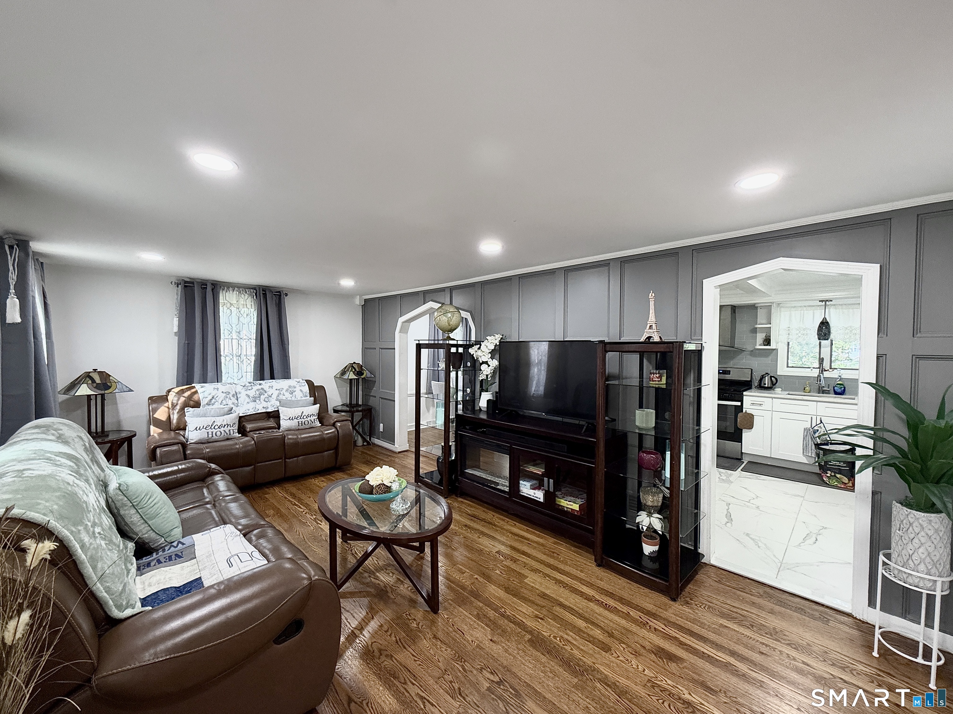 162 Sheppard Street