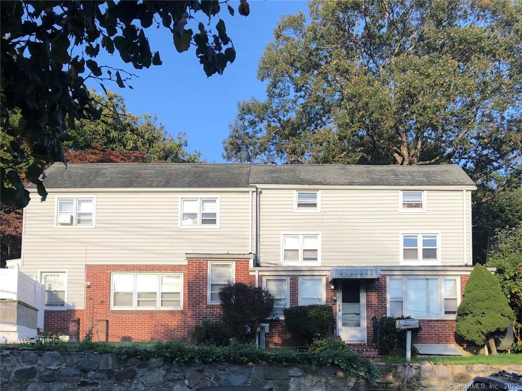 Photo 1 of 86 Locust Avenue A, New Canaan, Connecticut, $1,950, Web #: 170446356