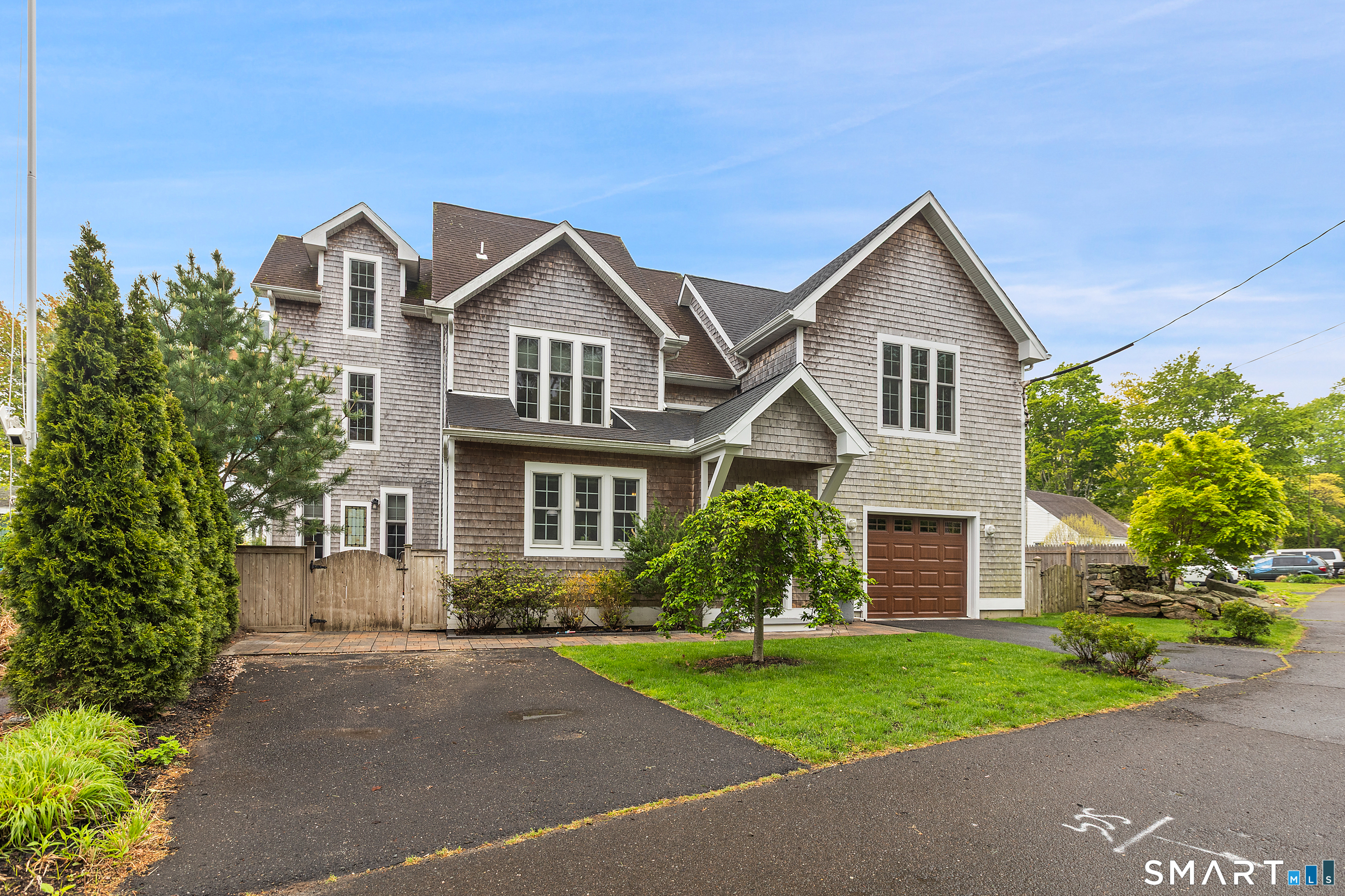 25 Brocketts Point Road
