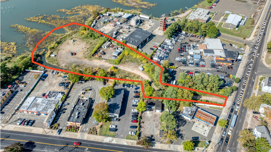 194 Ella T Grasso Boulevard