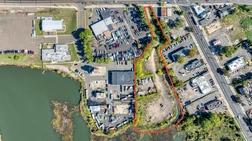 194 Ella T Grasso Boulevard